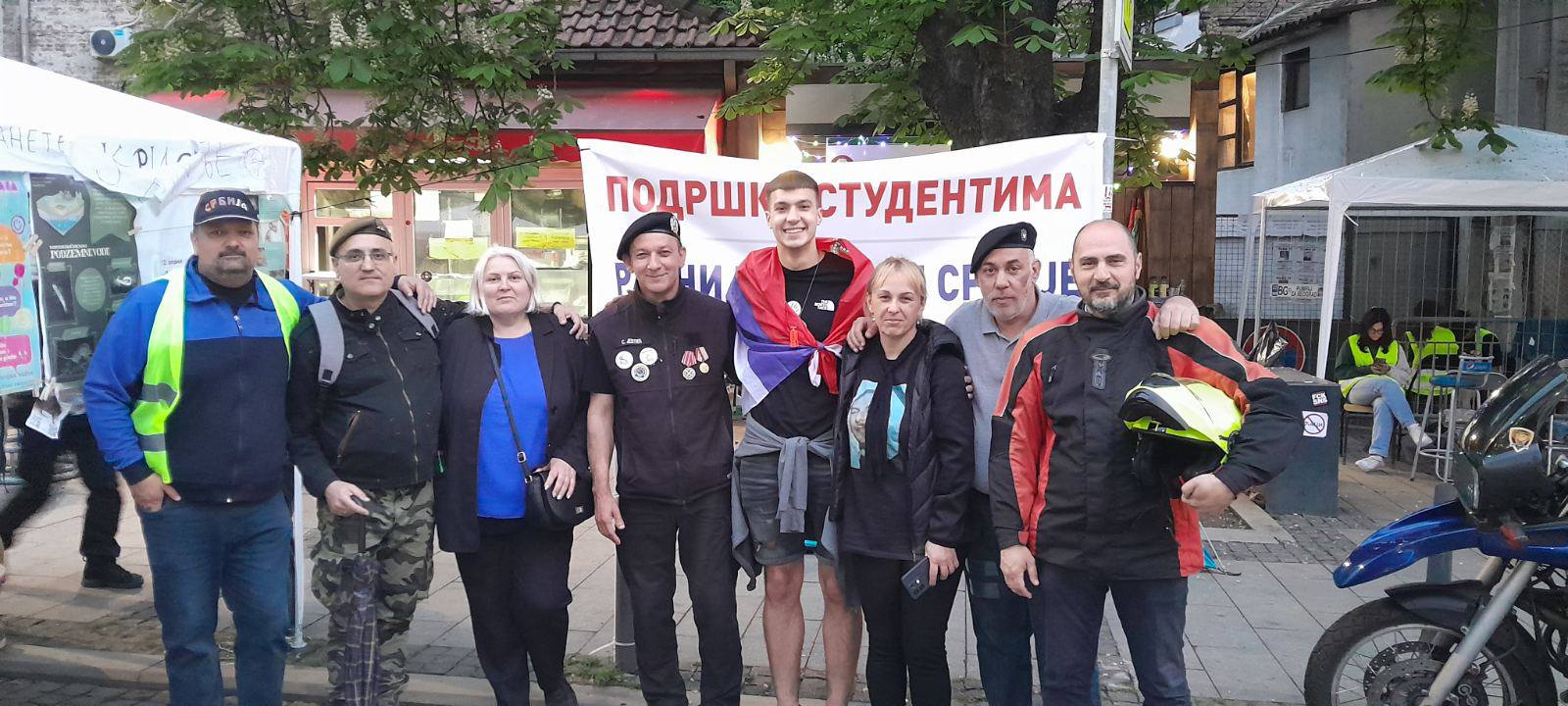 Maturant Vanja Zokić: Hodočašće mladosti sa Vojkanom od Rakovice do Ostroga kao podrška studentima i vojnim veteranima 5 492002845 10070564646311648 2068309830316031453 n