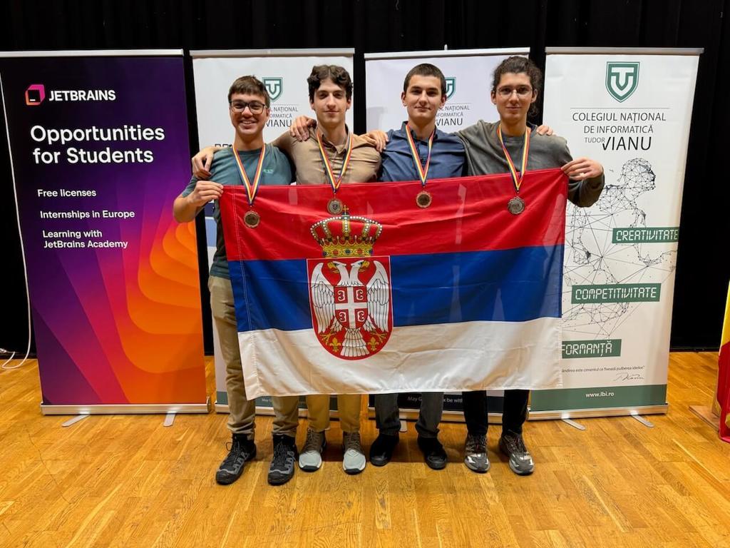 Srpski đaci osvojili četiri medalje na informatičkoj olimpijadi u Bukureštu 1 large Foto 2