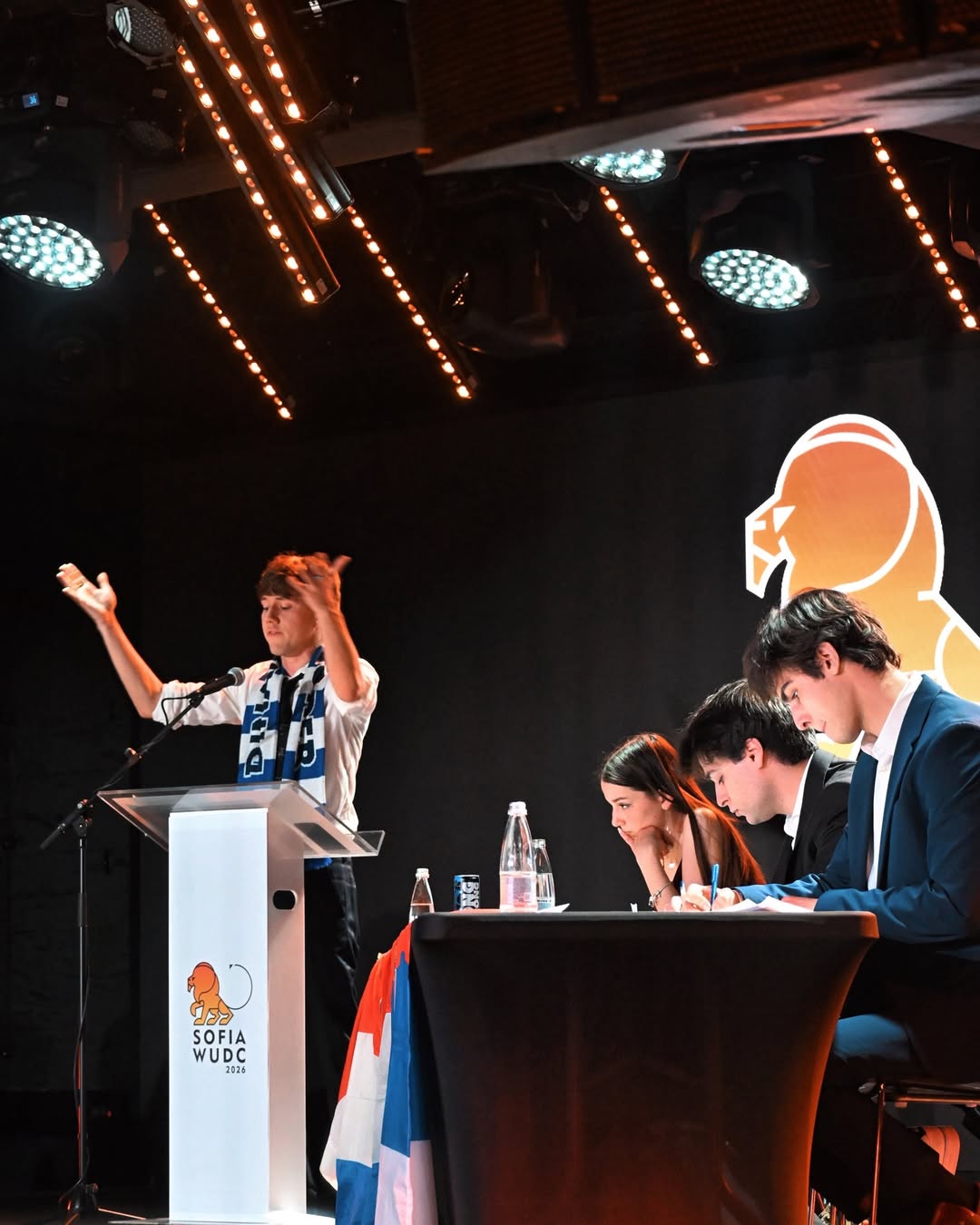 Svetsko prvenstvo u debati na kojem su pobedili srpski studenti