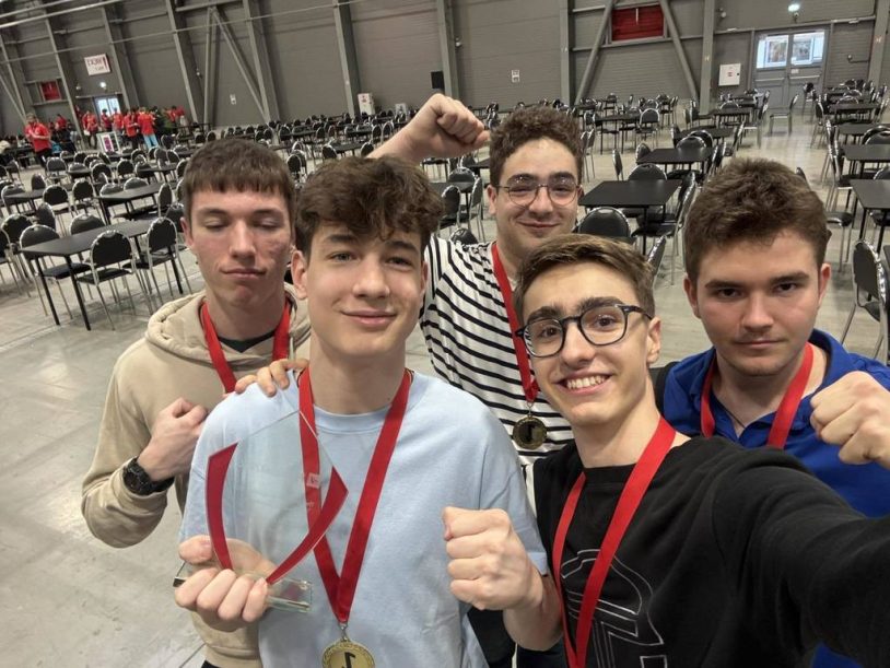 Tim Matematičke gimnazije pobednik Fyziklani Prag 2026