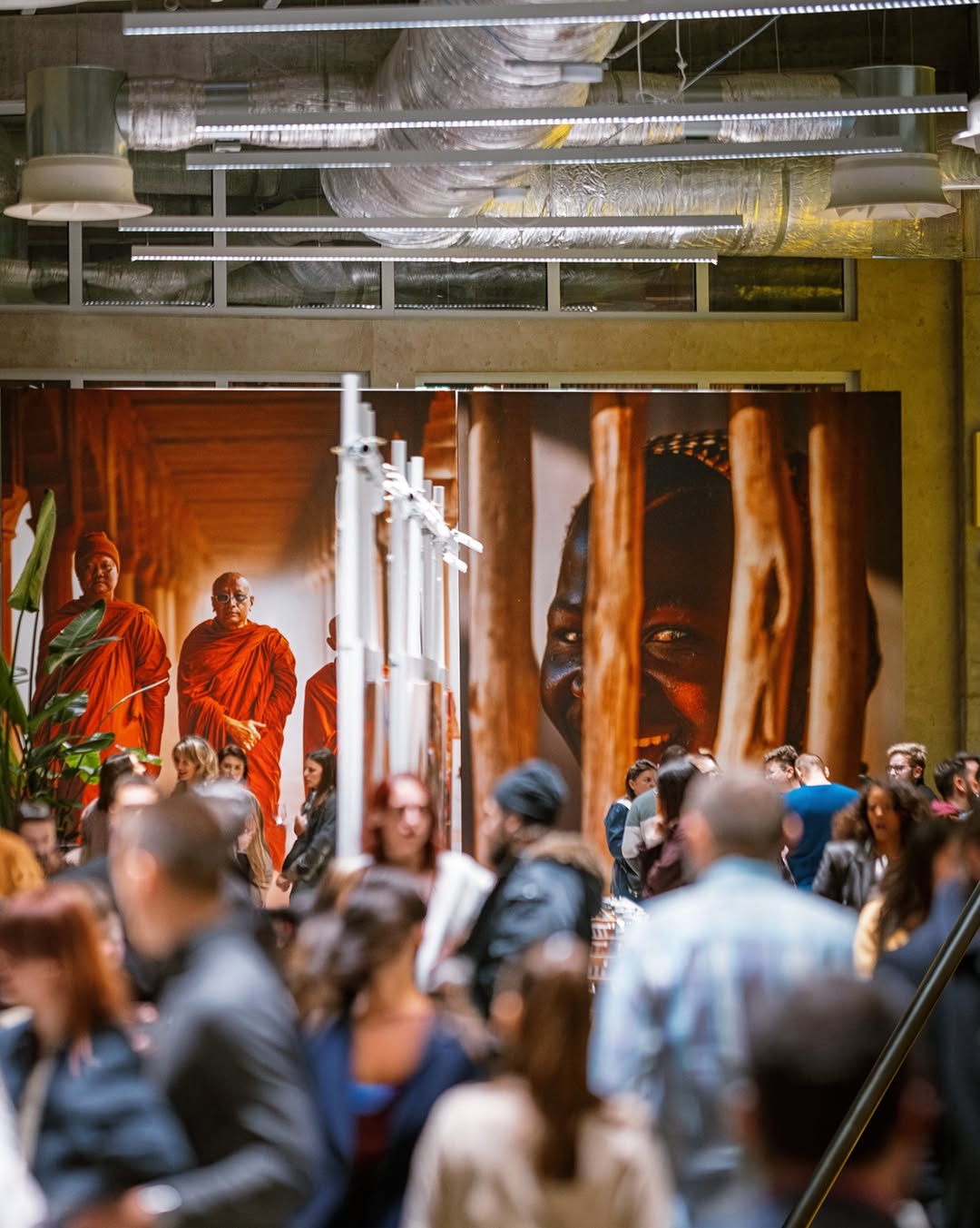 Fotografija kao susret ljudi i solidarnosti: izložba „People of the World“ Marka EDGE-a u Ložionici