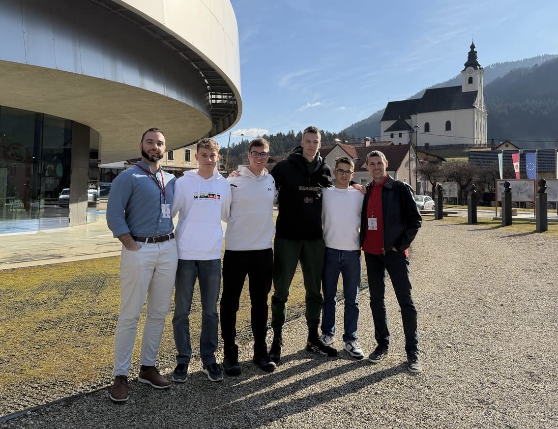 Prof. dr Vladimir Milovanović: Profesor koji priprema srpske srednjoškolce za medalje na međunarodnim olimpijadama