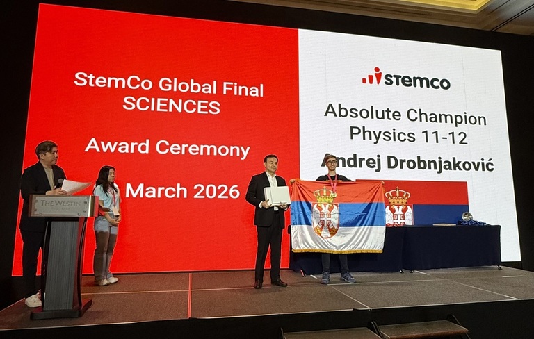 Andrej Drobnjaković apsolutni pobednik STEMCO olimpijade u Singapuru