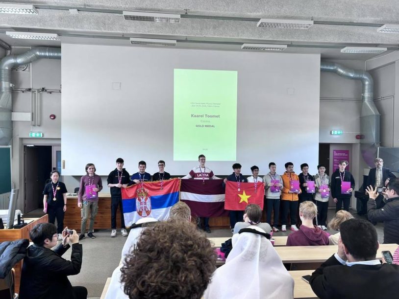 Četiri zlata i srebro: učenici Matematičke gimnazije postigli najbolji rezultat do sada na olimpijadi iz fizike