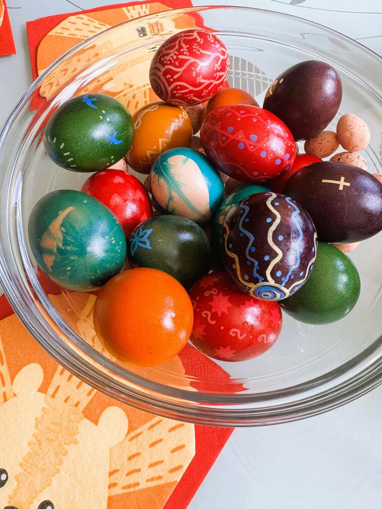 Čuvarkuća – simbol zdravlja i zaštite doma u srpskoj vaskršnjoj tradiciji