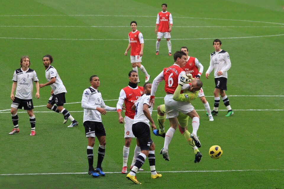 Arsenal: „Ko čeka, dočeka“ 16 Good Things Come to Those Who Wait…