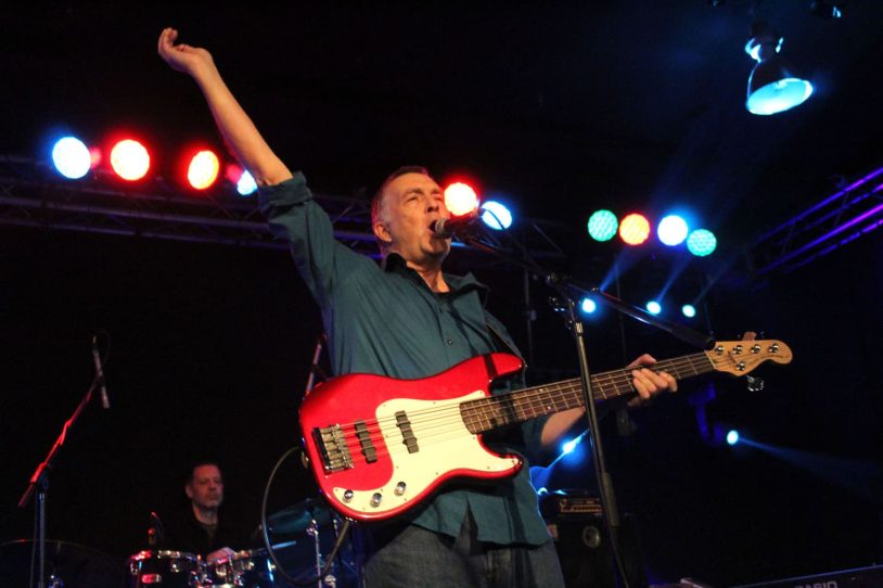 Aleksandar Đukić (Monday Blues Band) pred koncert u Domu omladine: Na sceni nesebično delimo emocije sa publikom