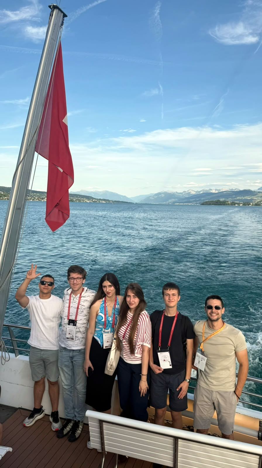 Mladi fizičari Srbije ostvarili istorijski uspeh: Prva srebrna medalja na IYPT-u 3 Mladi fizičari Srbije ostvarili istorijski uspeh: Prva srebrna medalja na IYPT-u