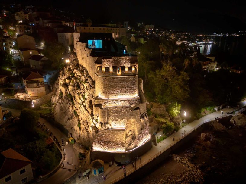 Filmski festival Herceg Novi donosi nove evropske i afričke filmove: Asghar Farhadi otvara program na tvrđavi Forte Mare