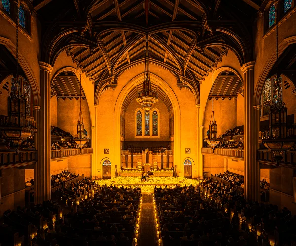 ,,Candlelight koncerti" stižu u Beograd: Hiljade sveća, Vivaldi, ABBA i Hans Zimmer 1 ,,Candlelight koncerti" stižu u Beograd: Hiljade sveća, Vivaldi, ABBA i Hans Zimmer