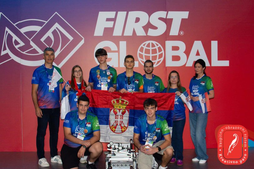Robot „Tesla“ doneo srpskim srednjoškolcima srebro na svetskom takmičenju u robotici